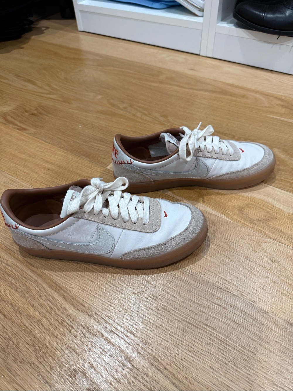 Nike Men’s White & Gum Low-Top Sneakers with Red Stitch Accents